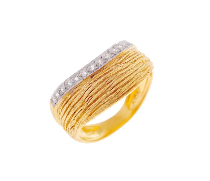 Handmade yellow gold ring with diamonds.